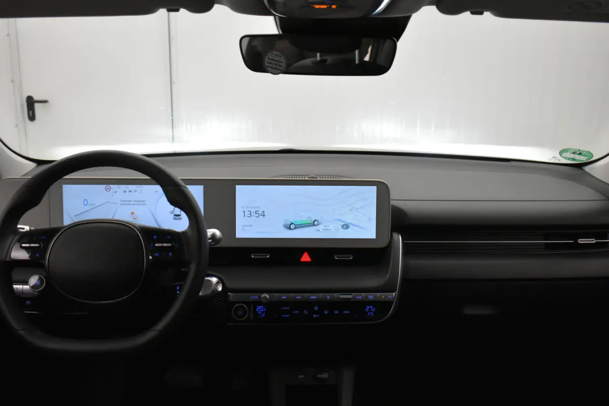 Connect+ 77,7kWh Camera ELaKlep el stoel verst Warmtepomp