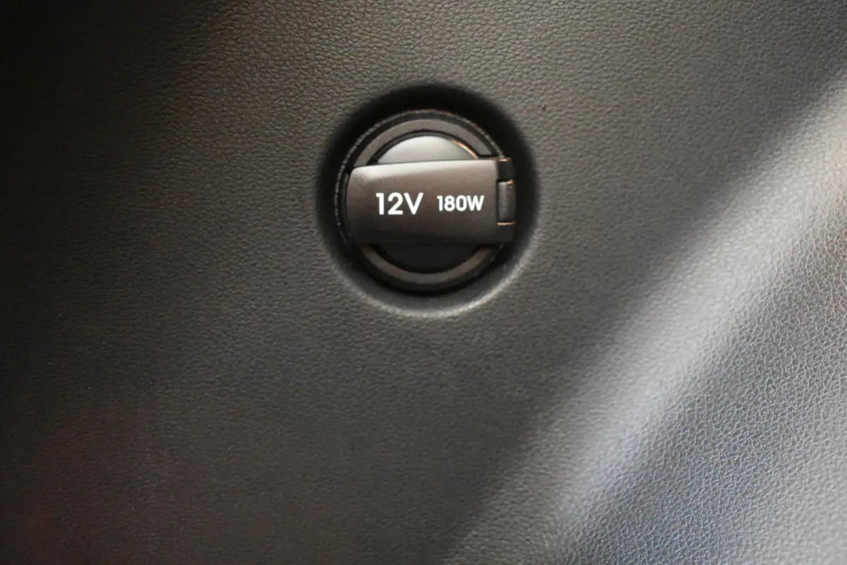 Connect+ 77,7kWh Camera ELaKlep el stoel verst Warmtepomp