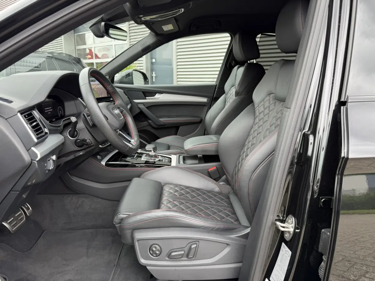 40 TFSI 204 PK S-Line Luchtvering Lederen interieur Trekhaak ACC Matrix Led Keyless Entry Head-Up Display 21 Inch LMV Sound-systeem Bang & Olufsen