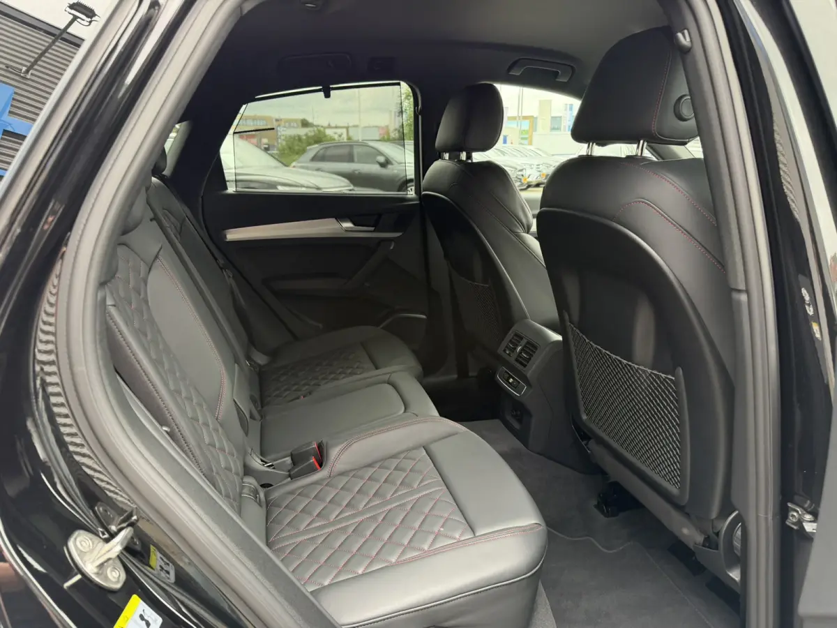 40 TFSI 204 PK S-Line Luchtvering Lederen interieur Trekhaak ACC Matrix Led Keyless Entry Head-Up Display 21 Inch LMV Sound-systeem Bang & Olufsen