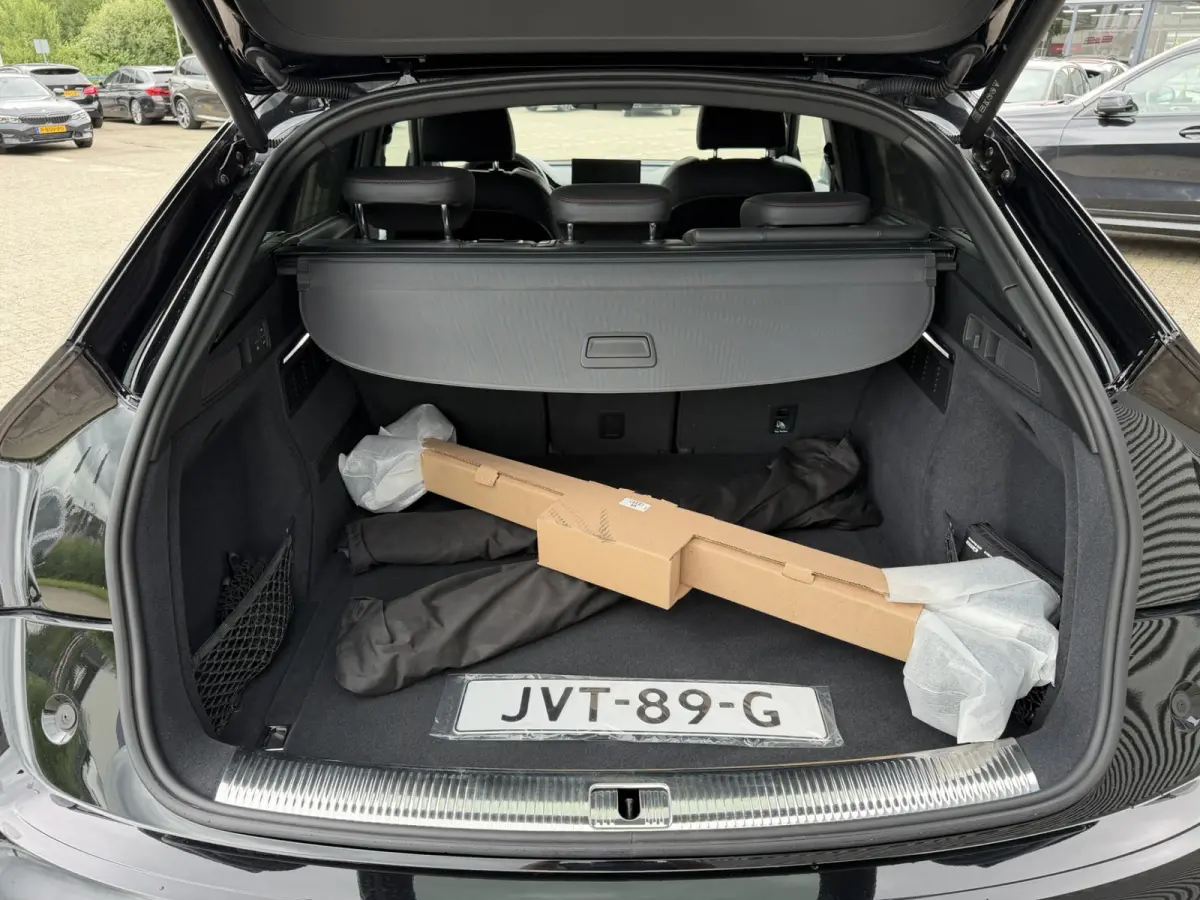 40 TFSI 204 PK S-Line Luchtvering Lederen interieur Trekhaak ACC Matrix Led Keyless Entry Head-Up Display 21 Inch LMV Sound-systeem Bang & Olufsen