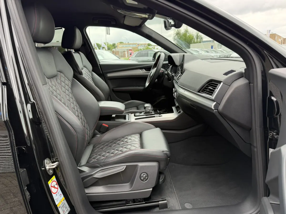 40 TFSI 204 PK S-Line Luchtvering Lederen interieur Trekhaak ACC Matrix Led Keyless Entry Head-Up Display 21 Inch LMV Sound-systeem Bang & Olufsen