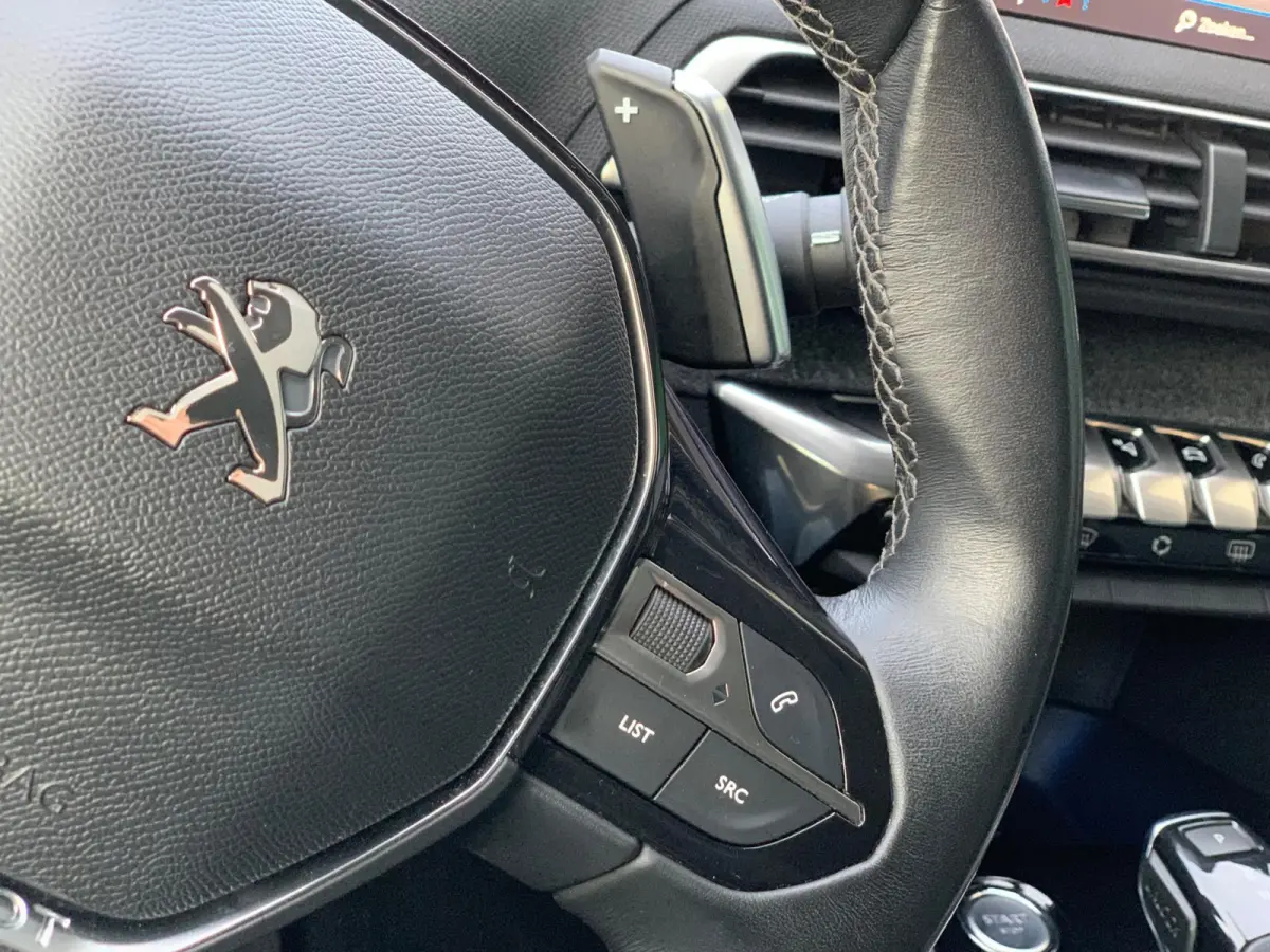 1.2 PureTech Allure |2e Eigenaar|Automaat|D-riem v.v.|Camera| Navigatie|Cruise Control |