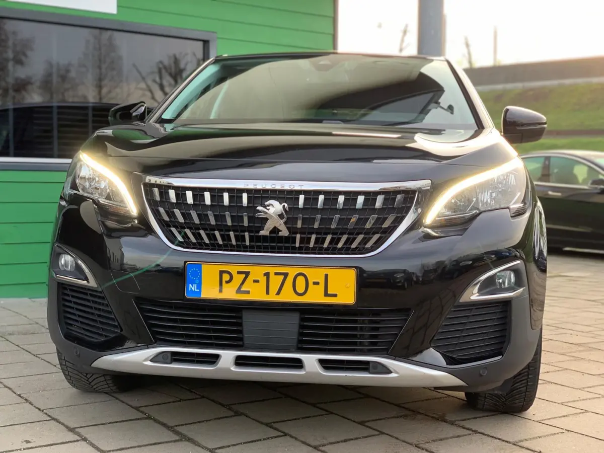1.2 PureTech Allure |2e Eigenaar|Automaat|D-riem v.v.|Camera| Navigatie|Cruise Control |