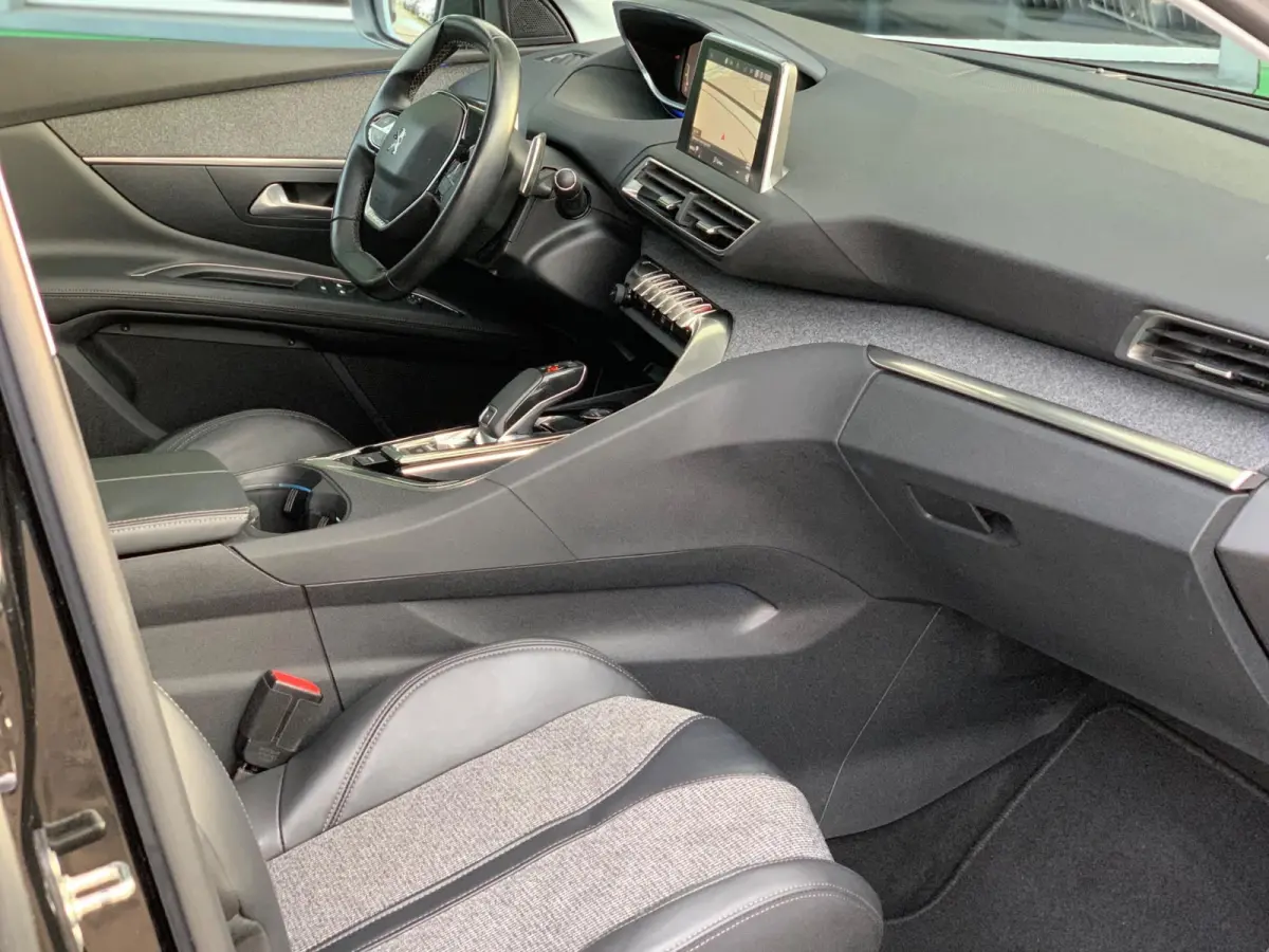 1.2 PureTech Allure |2e Eigenaar|Automaat|D-riem v.v.|Camera| Navigatie|Cruise Control |