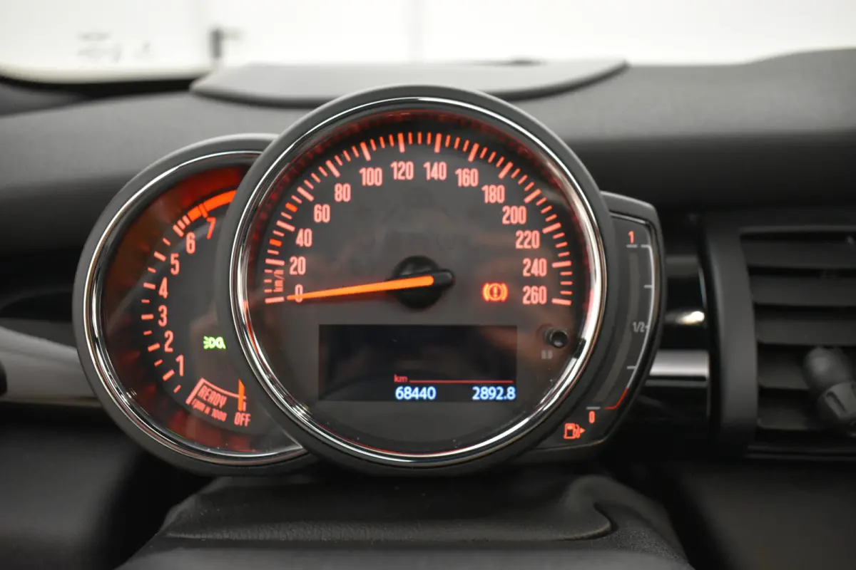 Mini 1.5 60 Years Edition Panodak Vol Leder Harman Cardon Zwarte hemel Navi