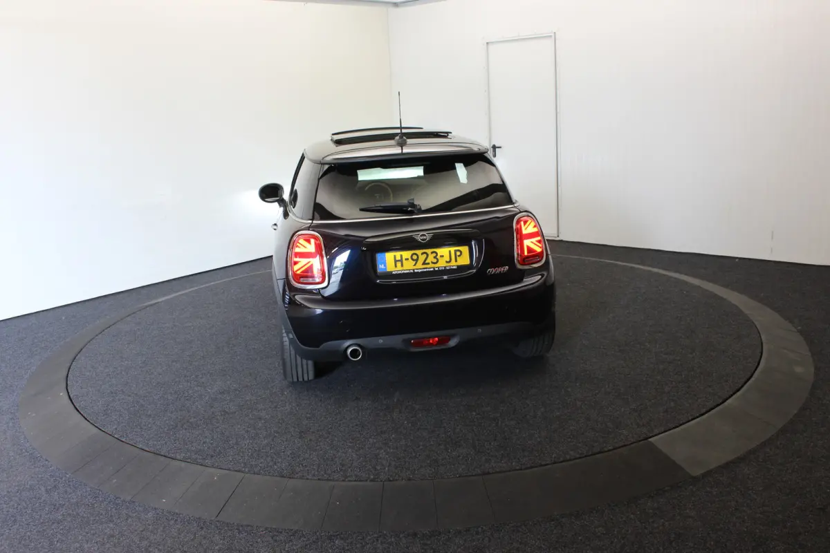Mini 1.5 60 Years Edition Panodak Vol Leder Harman Cardon Zwarte hemel Navi