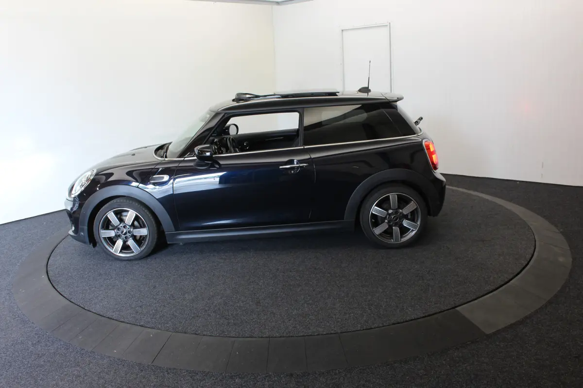 Mini 1.5 60 Years Edition Panodak Vol Leder Harman Cardon Zwarte hemel Navi
