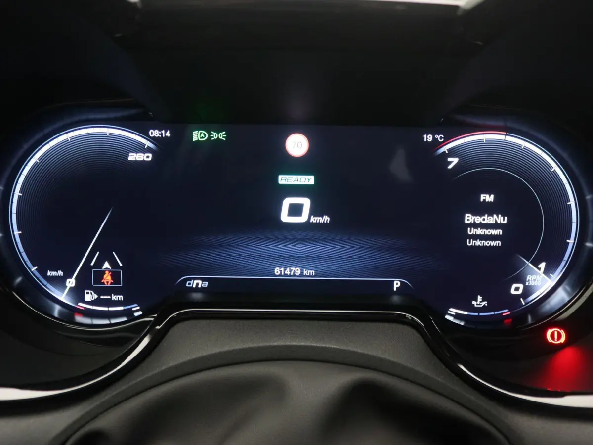 1.5T Hybrid Super | Climate control | Apple Carplay/Android Auto | 18" Lichtmetalen velgen