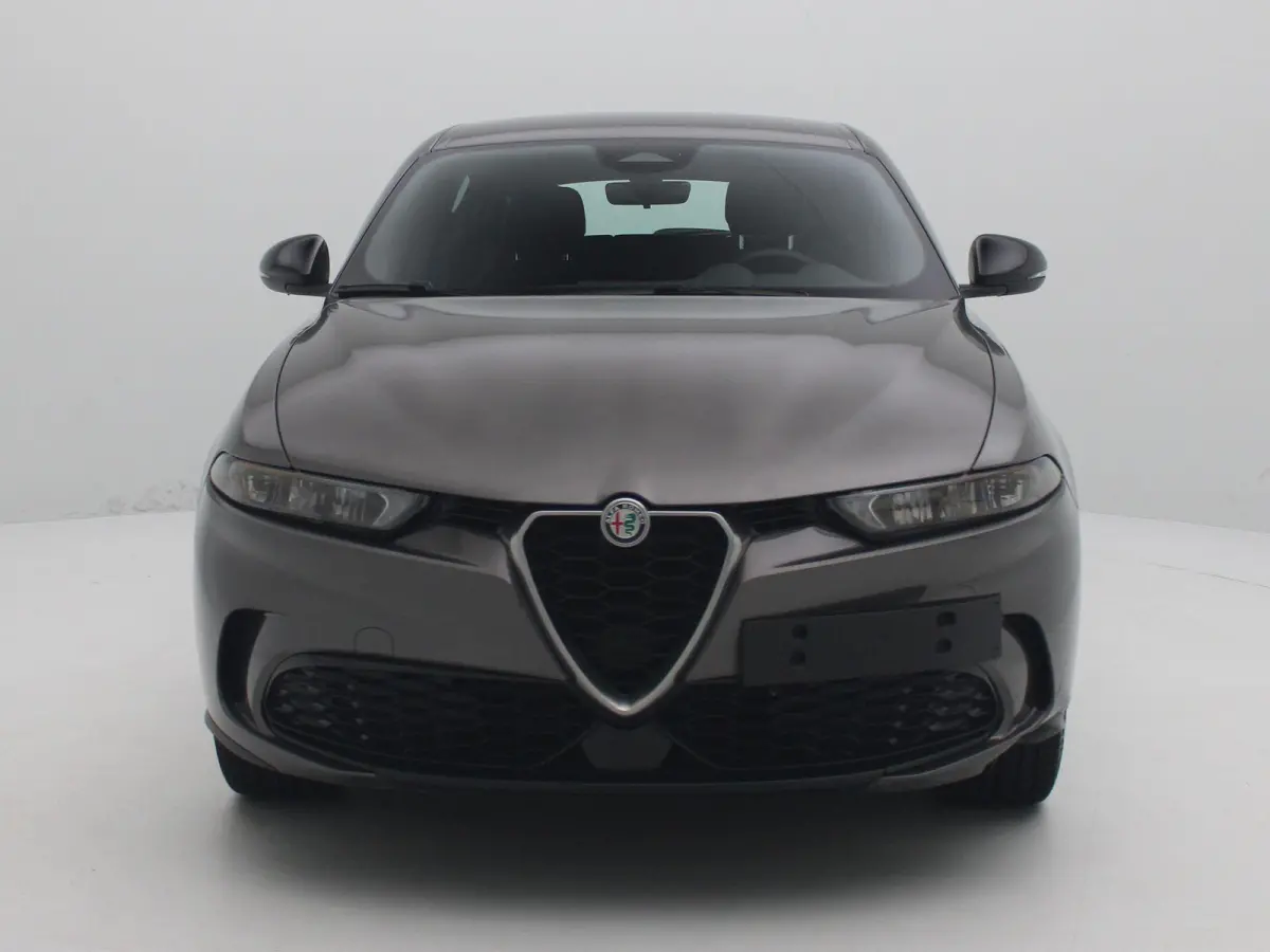 1.5T Hybrid Super | Climate control | Apple Carplay/Android Auto | 18" Lichtmetalen velgen