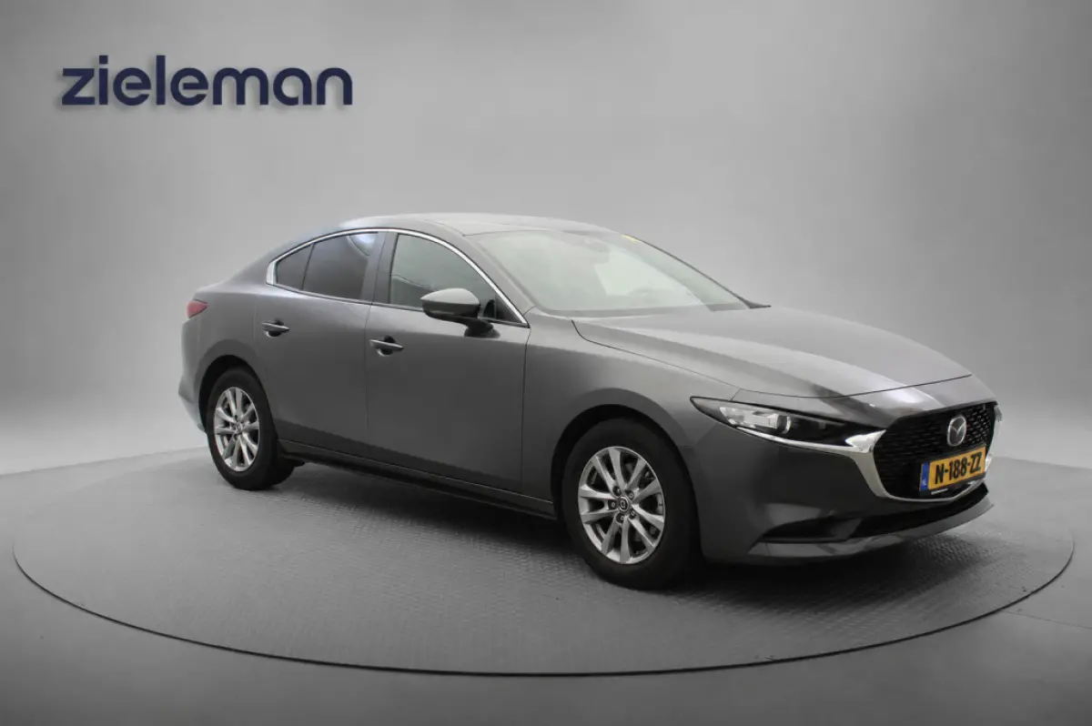 2.0 e-SkyActiv-G M Hybrid Comfort - Carplay, Navi, Camera, Stoel/Stuur verw. PDC