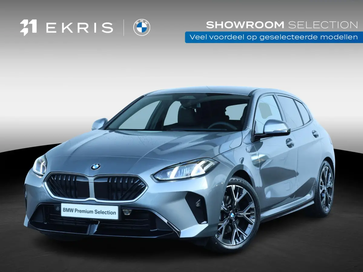 120 M Sport Design Edition M Sportpakket/ Stuurwielrand verwarmd/ Achteruitrijcamera/ Getint Glas/ Sportstoelen/ Driving Assistant