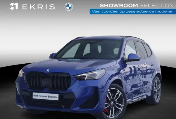 xDrive25e | SoH 100% | M Sportpakket Pro | Stuurwielrand verwarmd | Comfort Access | Trekhaak | Panoramadak | Stoelverwarming | Driving Assistant Plus | Head-Up