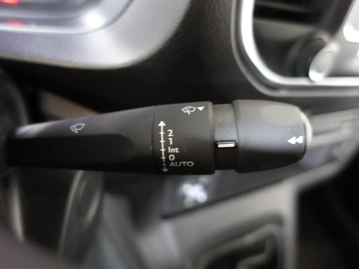 2.0 CDTI L3H1 Edition Airco Navigatie Parkeersensoren Trekhaak