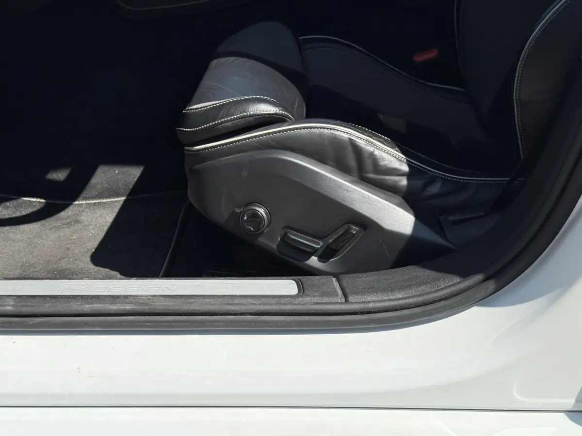 T6 AWD Twin Engine R-Design | Trekhaak | Keyless | Cruise Control |
