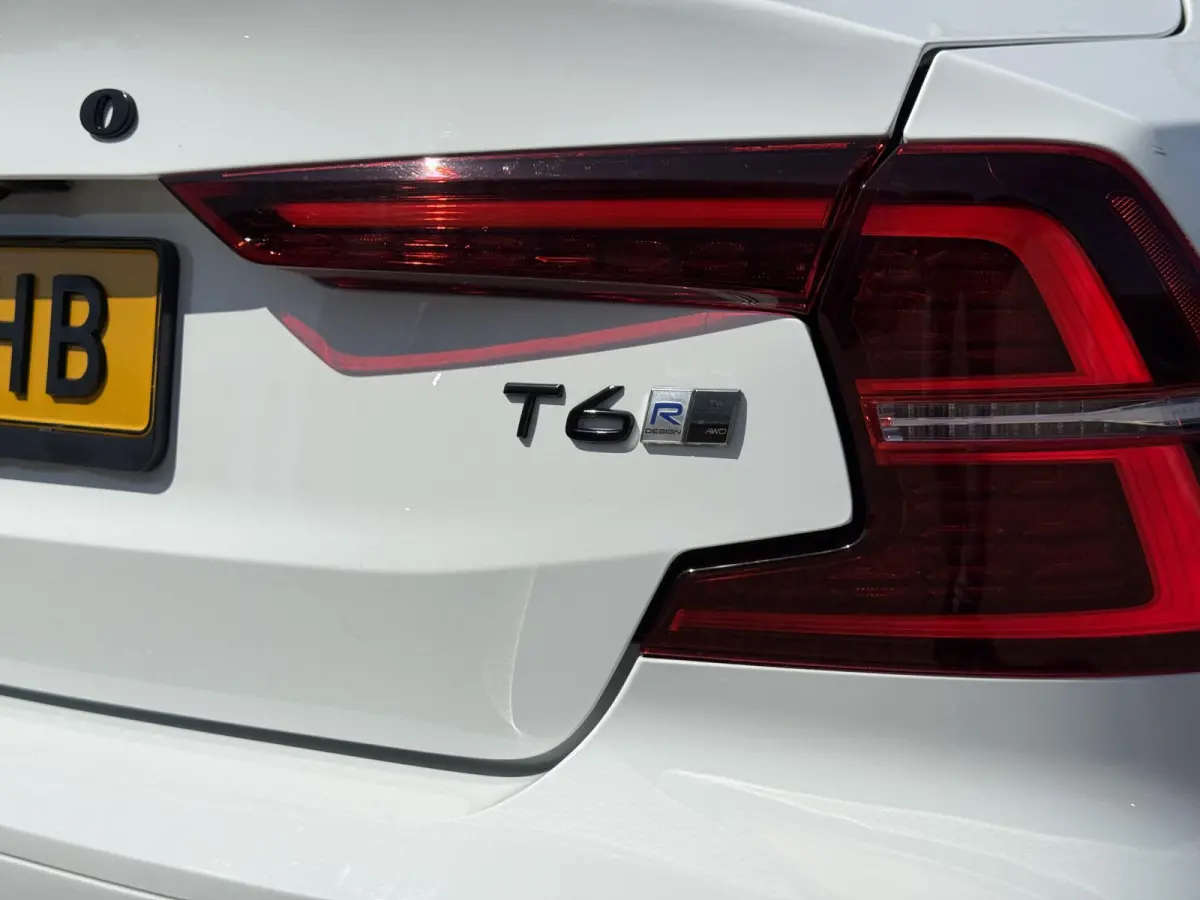 T6 AWD Twin Engine R-Design | Trekhaak | Keyless | Cruise Control |