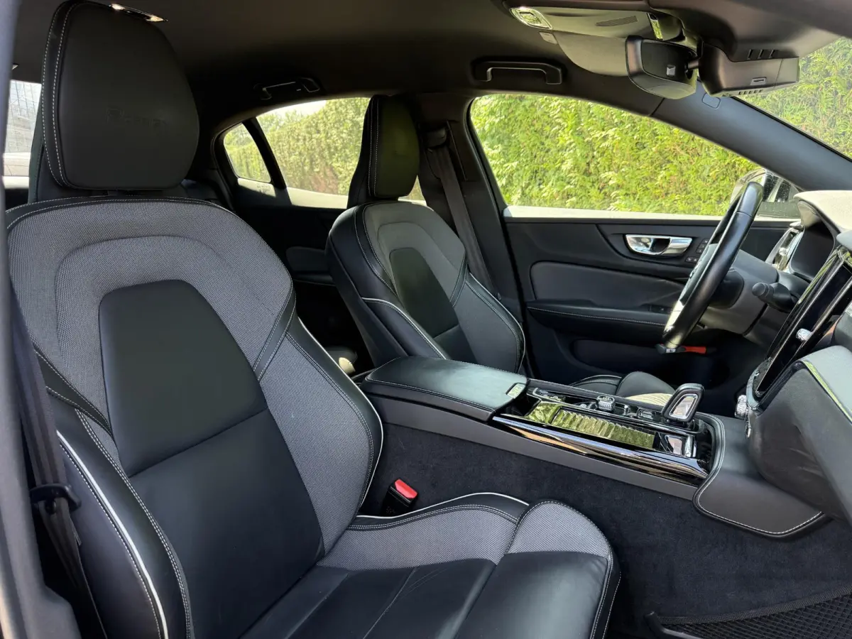 T6 AWD Twin Engine R-Design | Trekhaak | Keyless | Cruise Control |
