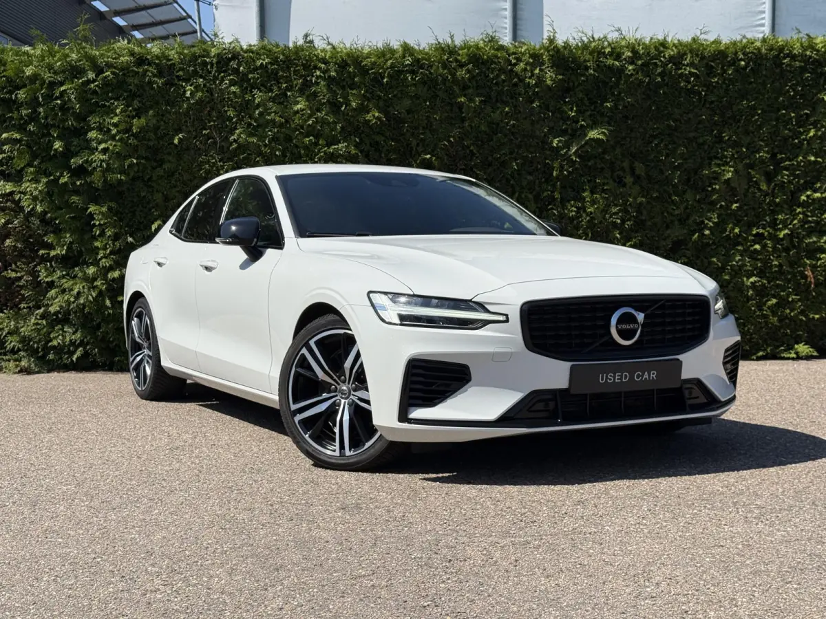 T6 AWD Twin Engine R-Design | Trekhaak | Bliss | Keyless | Cruise Control |