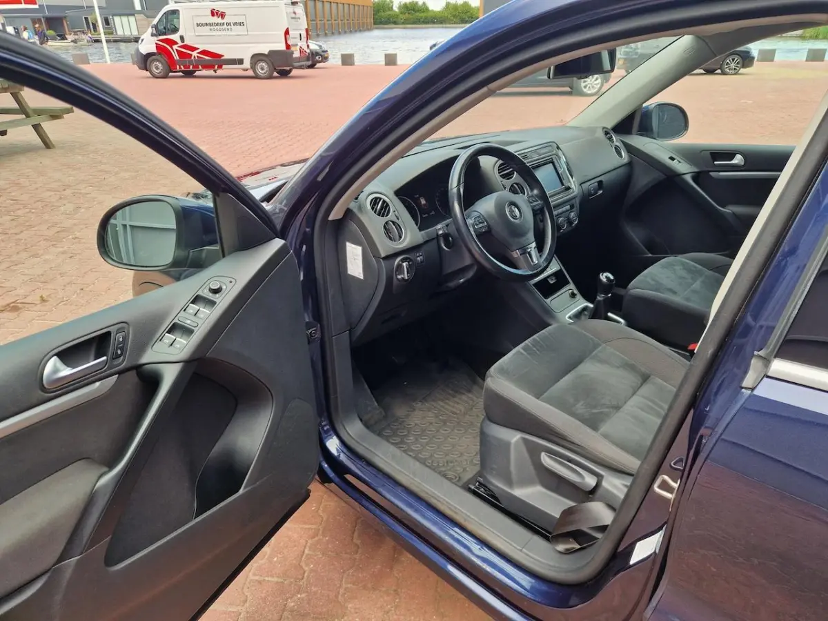 2.0TDI Comfortl. 6 MND BOVAG GAR | GRIJS KENTEKEN | ECC | PDC V+A | NAVI | CRUISE | TREKHA