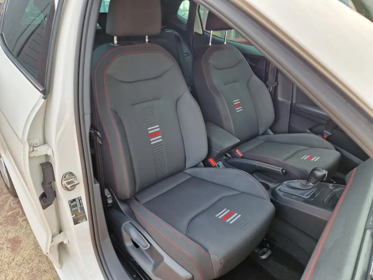 1.0 TSI FR Business Intense 12MND BOVAG GAR|ACC|CLIMA|CARPLAY|CAMERA|KEYLESS|LMV 16"|NAVI|APPLE CARPLAY