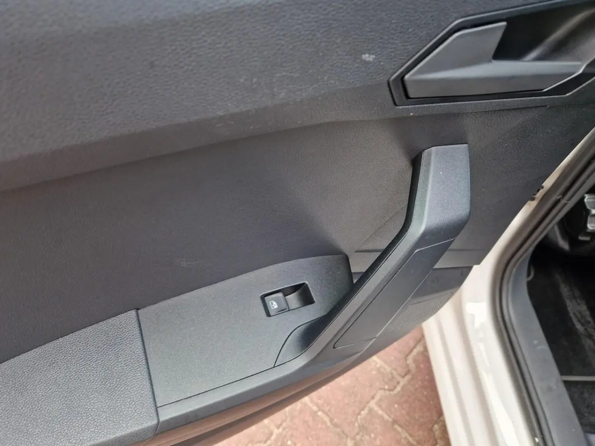 1.0 TSI FR Business Intense 12MND BOVAG GAR|ACC|CLIMA|CARPLAY|CAMERA|KEYLESS|LMV 16"|NAVI|APPLE CARPLAY