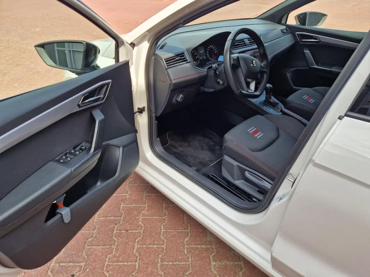 1.0 TSI FR Business Intense 12MND BOVAG GAR|ACC|CLIMA|CARPLAY|CAMERA|KEYLESS|LMV 16"|NAVI|APPLE CARPLAY