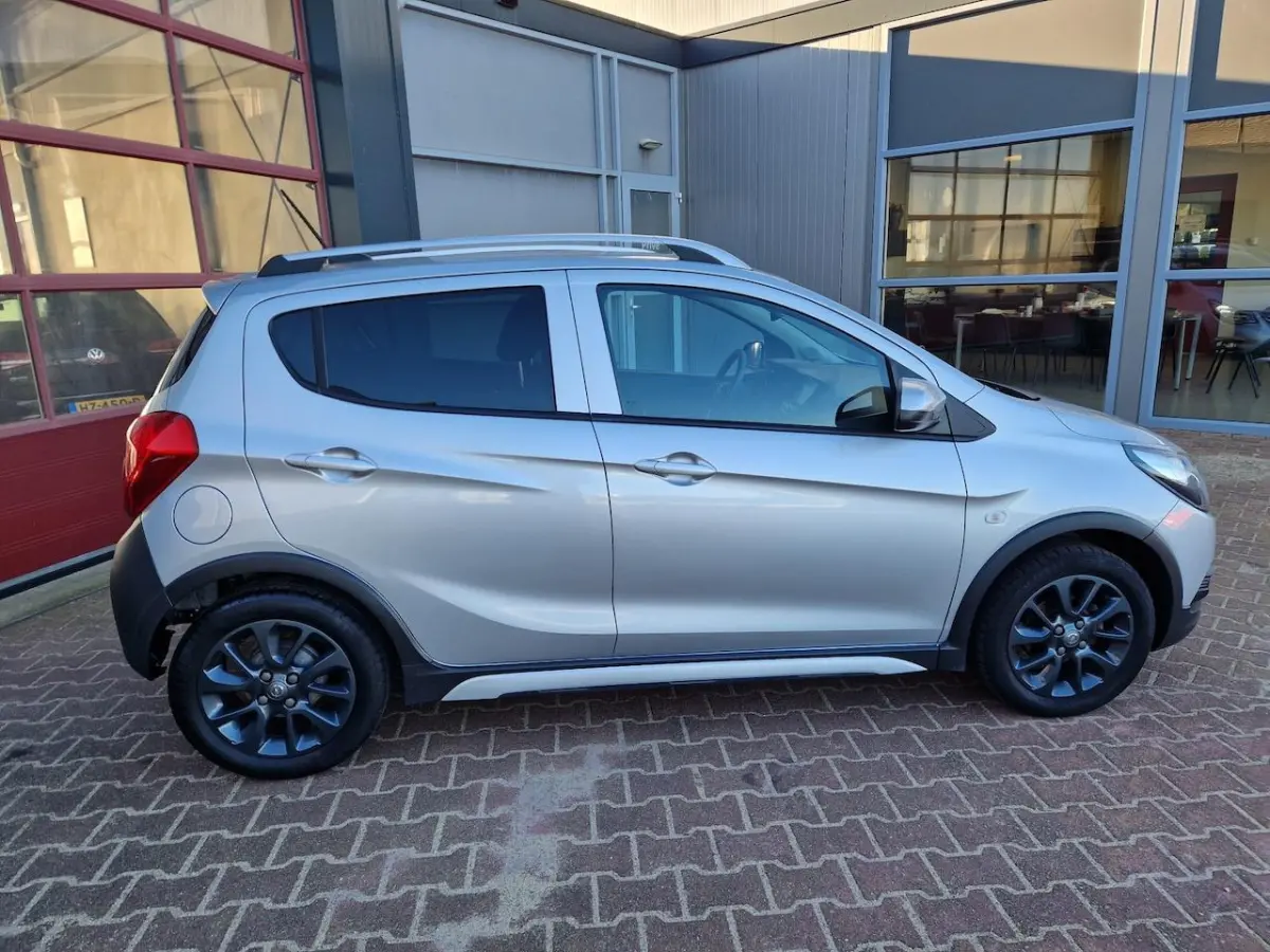 1.0 Online Edition 12MND BOVAG GAR|LMV|AIRCO|CRUISE C.|NAVI|ELEKTR. R|BLUETOOTH
