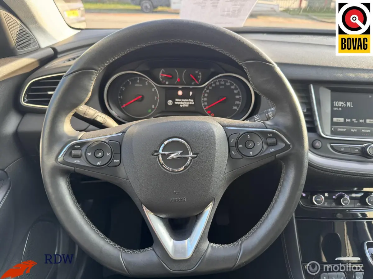 1.6 Turbo Ultimate AUTOMAAT/LEDER/CARPLAY