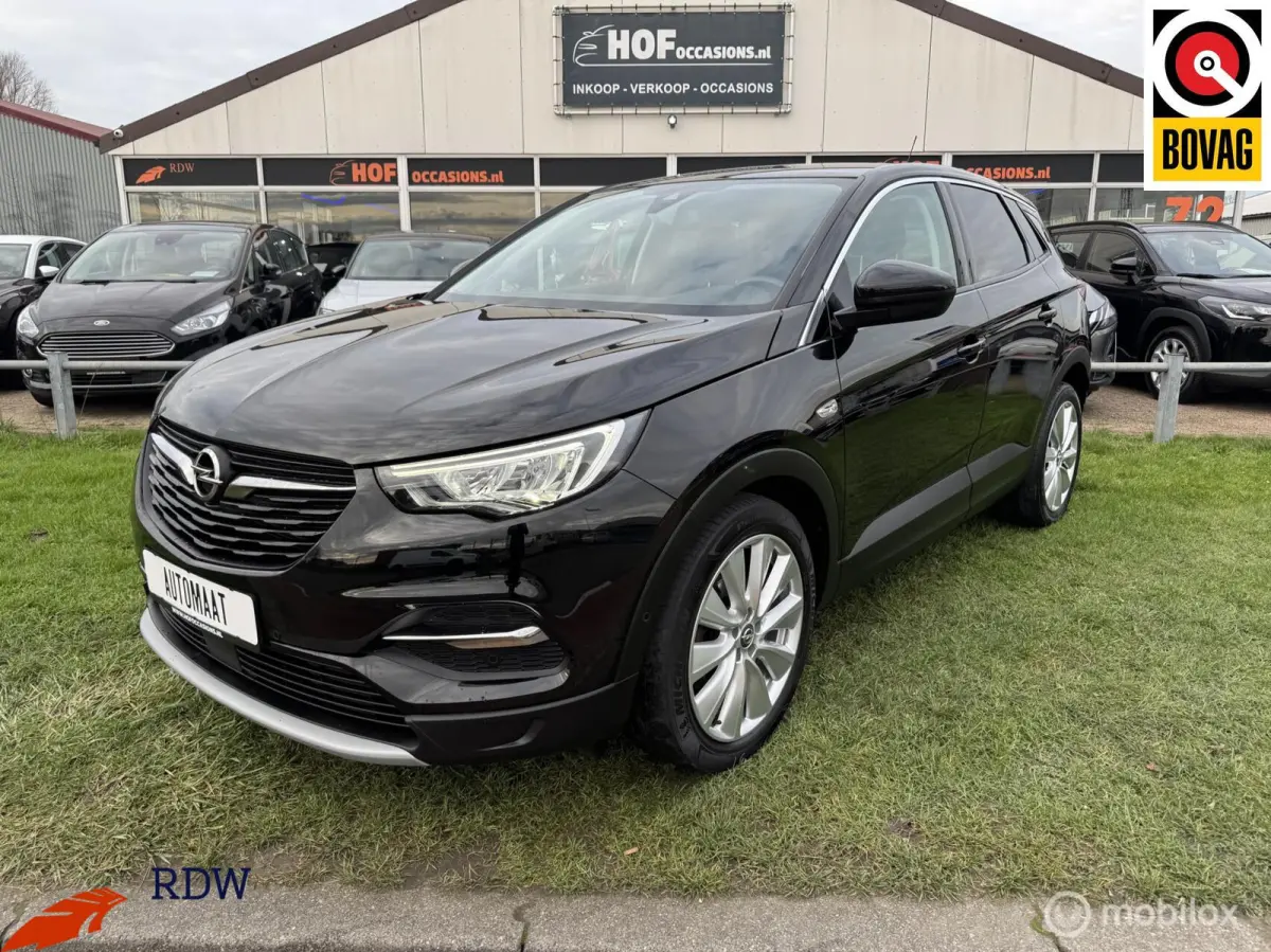 1.6 Turbo Ultimate AUTOMAAT/LEDER/CARPLAY