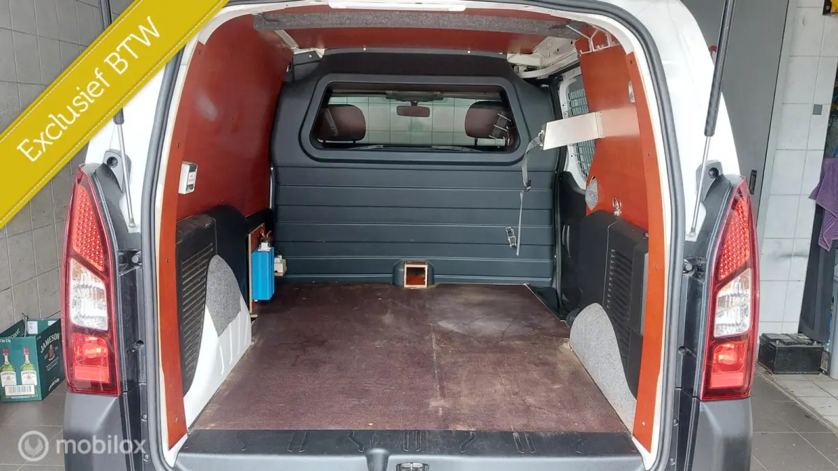 bestel 120 1.6 BlueHDi 100 L1 Premium