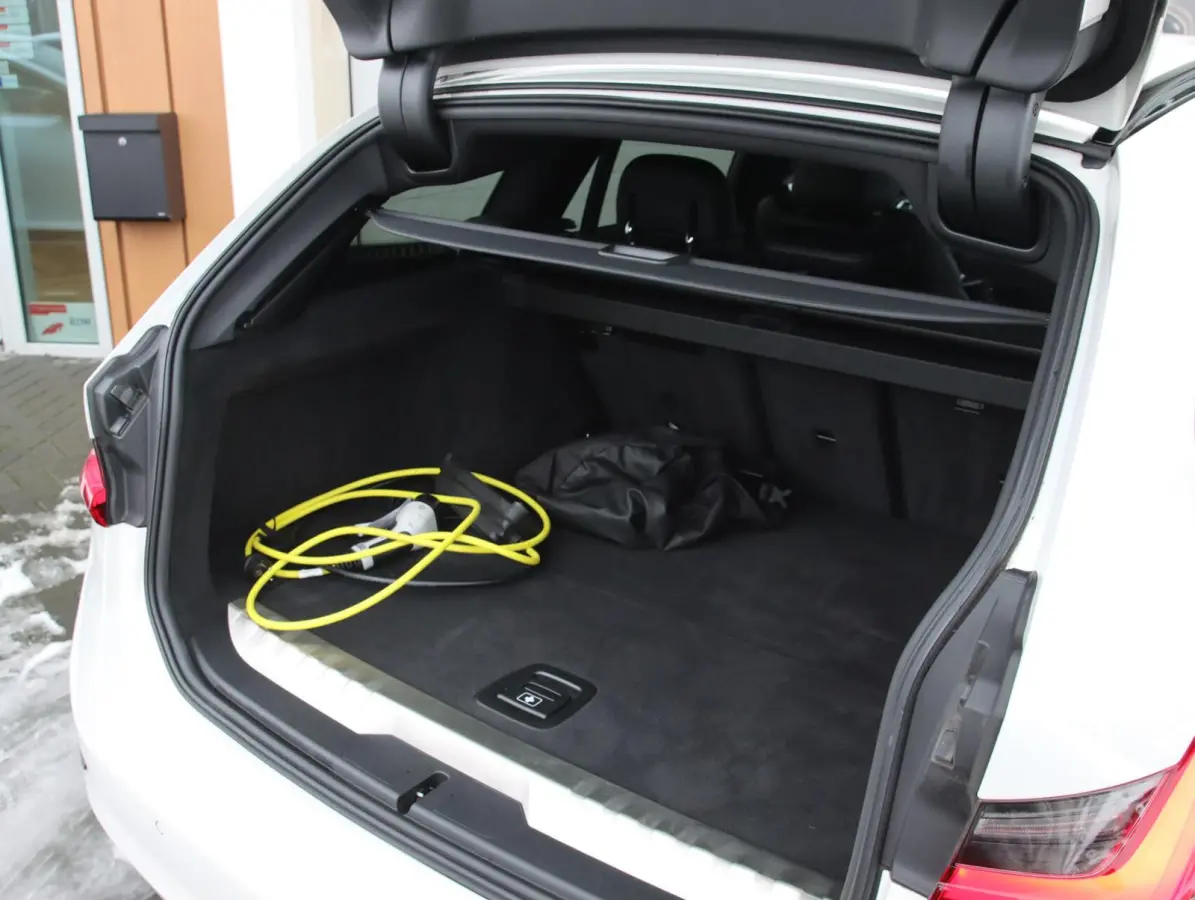 320e High Executive | Laser LED | Head-up | Sportstoelen |