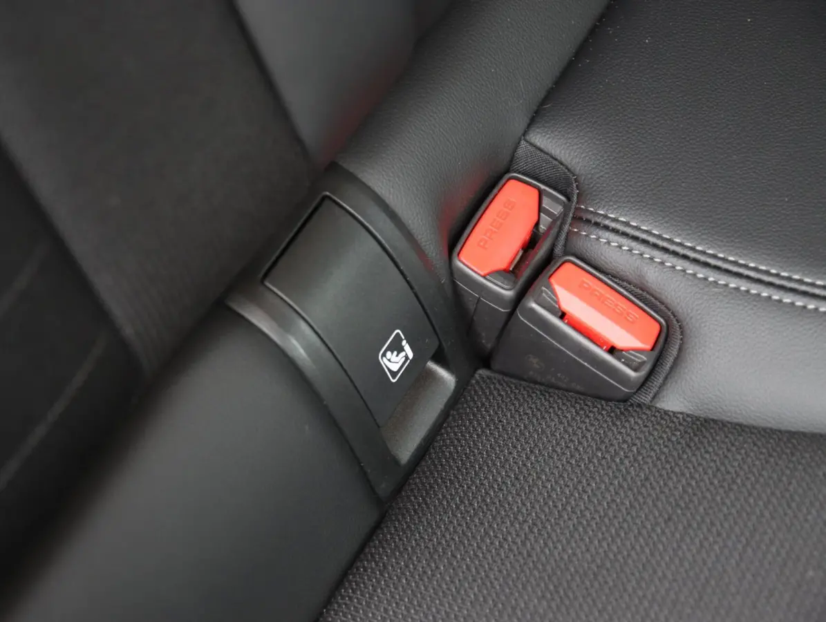 320e High Executive | Laser LED | Head-up | Sportstoelen |