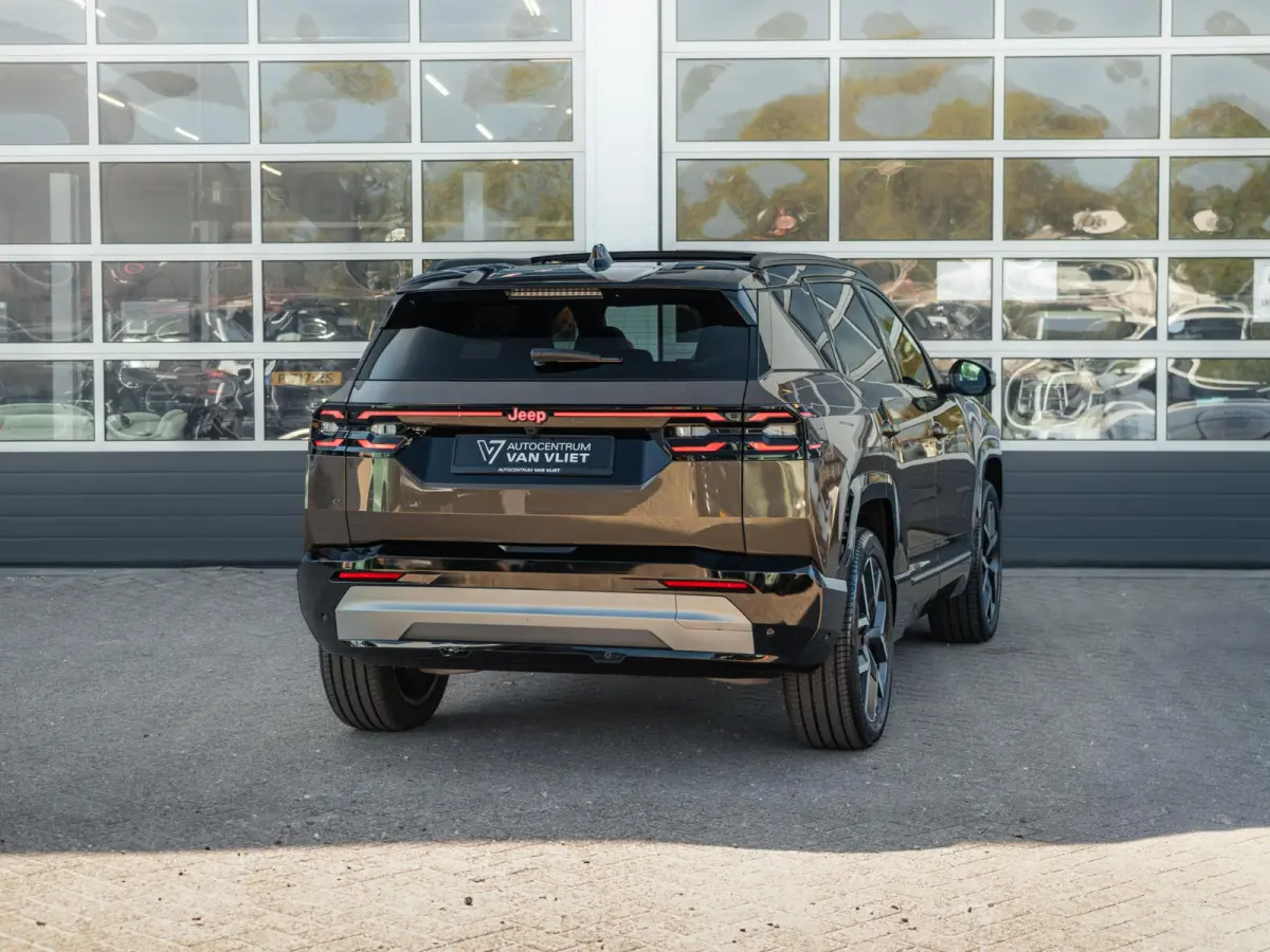 First Edition 74 kWh | Adapt. Cruise | Camera | Carplay | 20" | Elektr. A-Klep | Navi | Winter Pack | Schuif/Kanteldak | Premium Pack | Conv. Pack | Warmtepomp