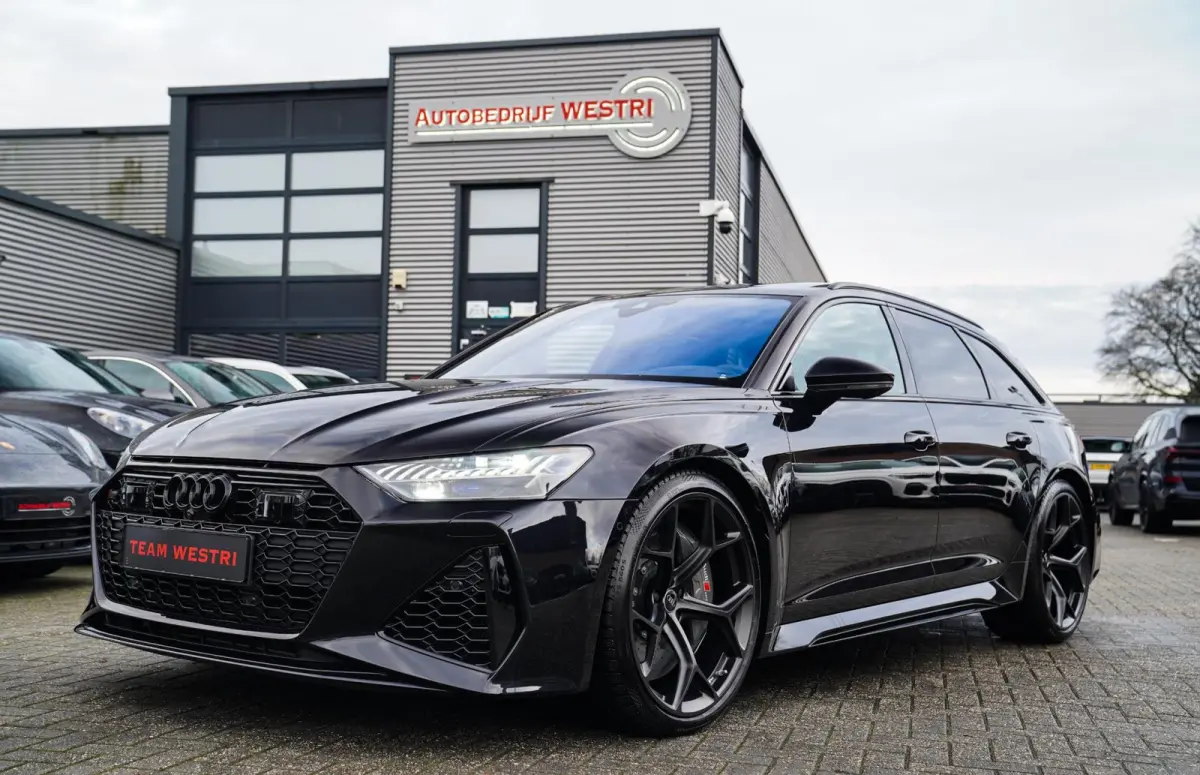 RS6 TFSI Quattro | B&O Advanced | Dynamic PLUS pakket | Keramisch | 360cam | HuD | Competition Velgen | Nightvision