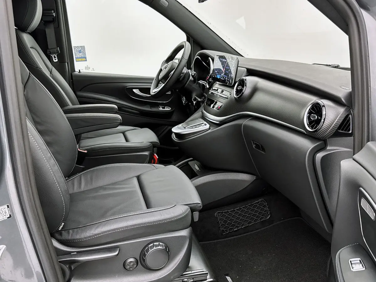 250d Lang DC Avantgarde AMG Elektrische schuifdeuren Dubbele Cabine Night pakket Leder