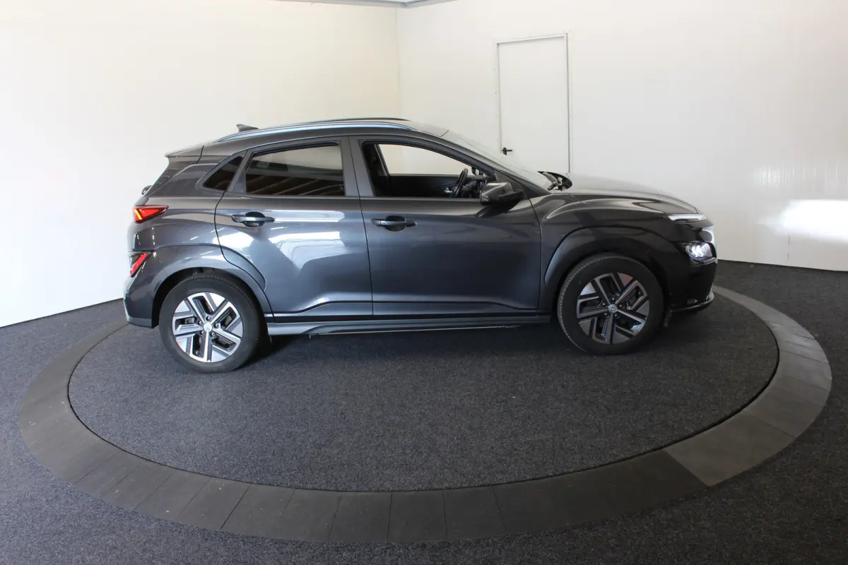 EV Fasion 64 kWh SOH 100% 204PK Head Up Camera 3 Fase-Laden Dodeh detec Winterpack
