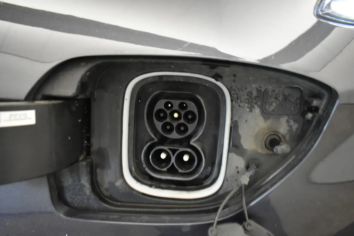 EV Fasion 64 kWh SOH 100% 204PK Head Up Camera 3 Fase-Laden Dodeh detec Winterpack