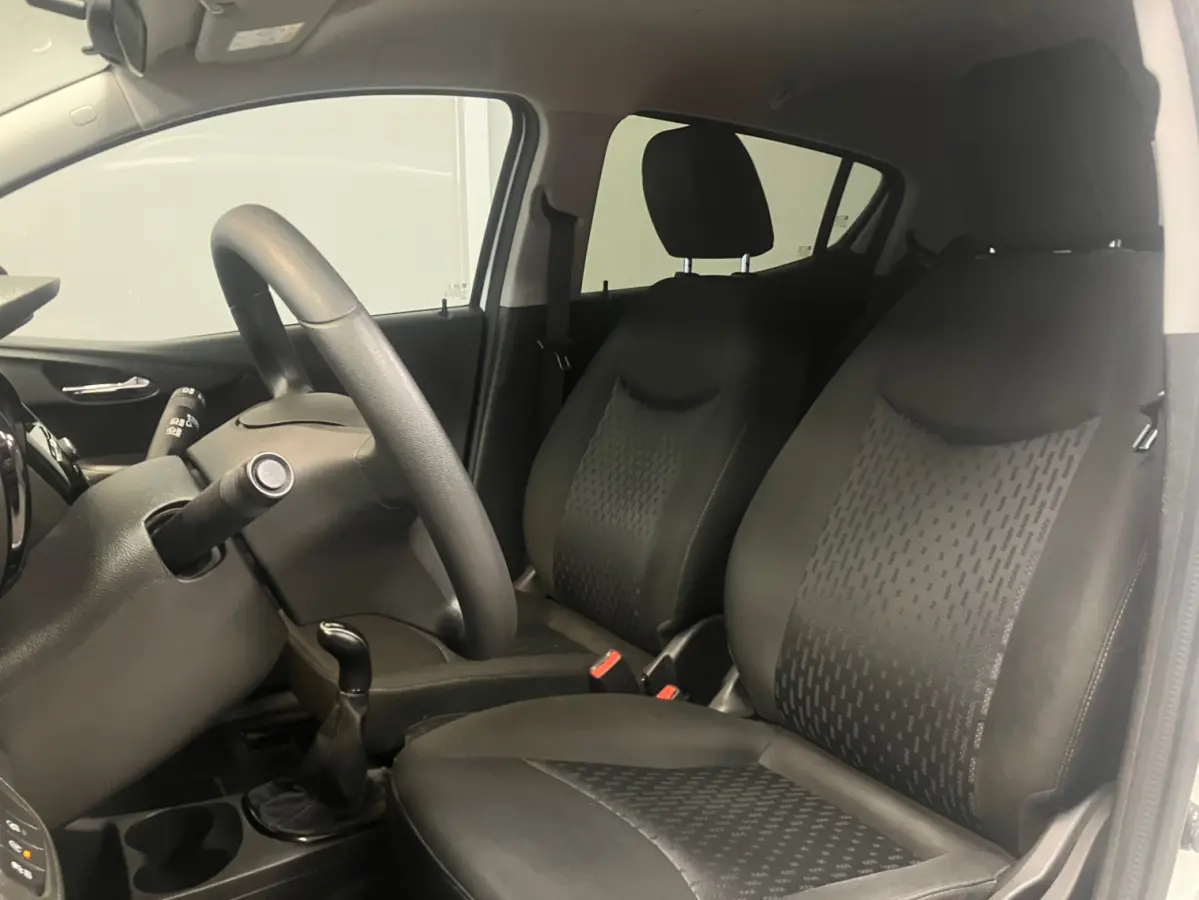 Online Edition 1.0 | Navigatie | Apple CarPlay | 1e Eigenaar | NAP |