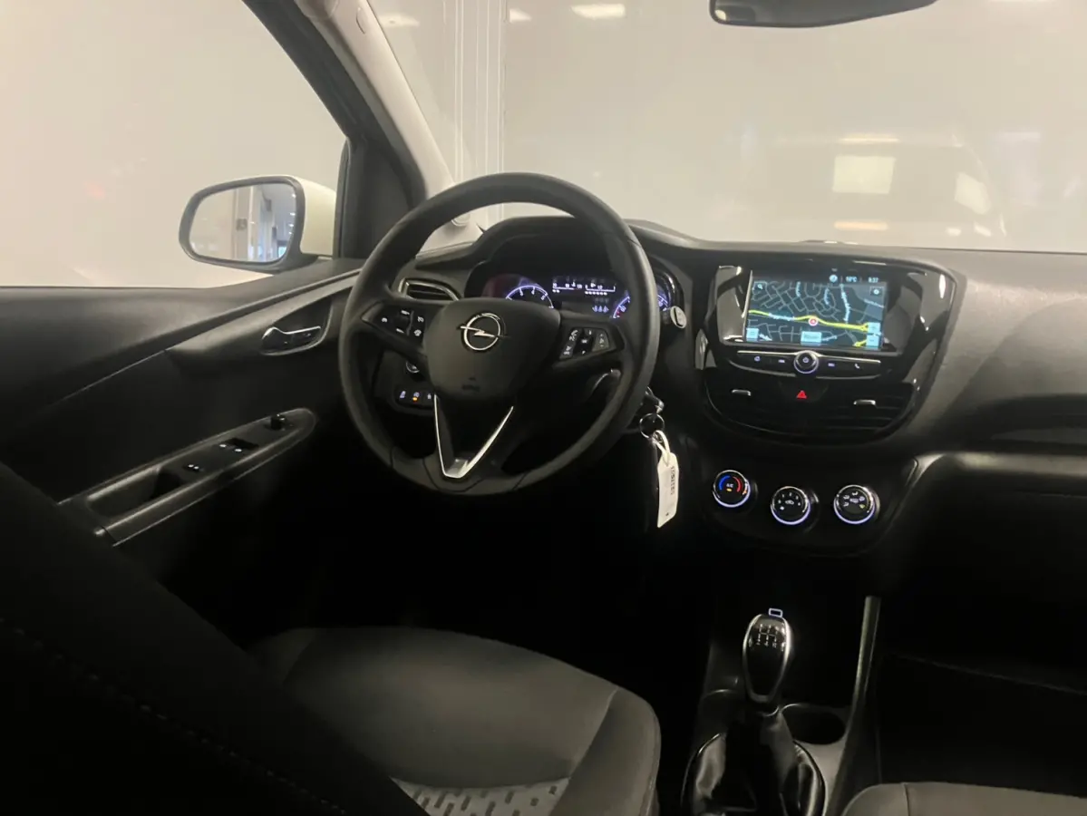 Online Edition 1.0 | Navigatie | Apple CarPlay | 1e Eigenaar | NAP |