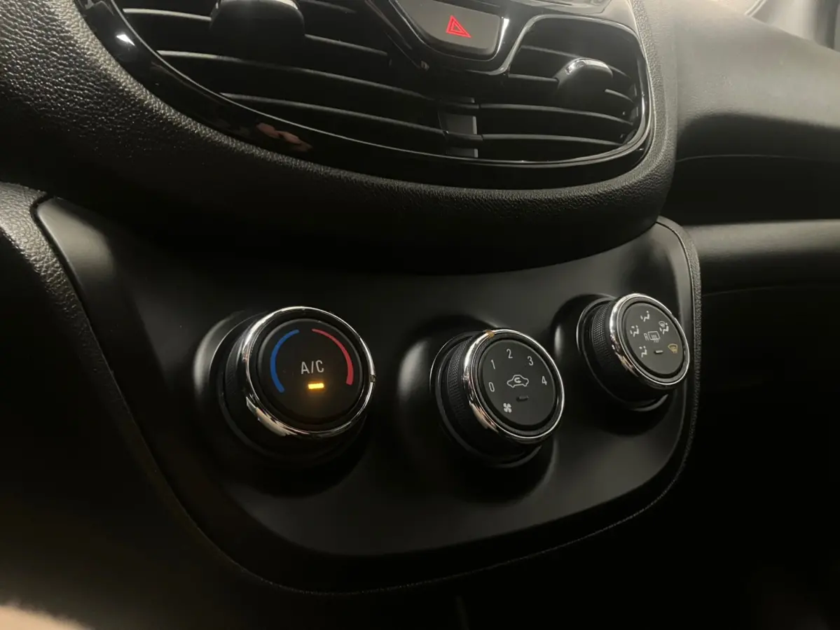 Online Edition 1.0 | Navigatie | Apple CarPlay | 1e Eigenaar | NAP |