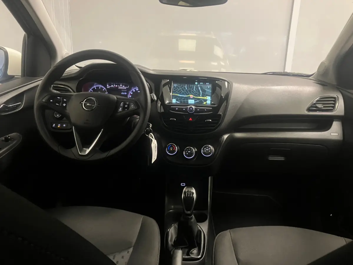 Online Edition 1.0 | Navigatie | Apple CarPlay | 1e Eigenaar | NAP |