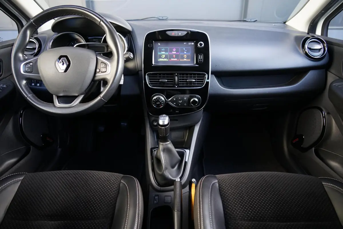 0.9 TCe Intens, NL, PDC, keyless, clima, LED