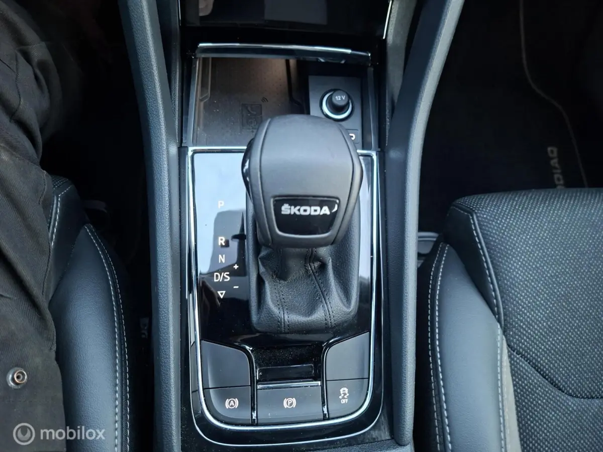 1.5 TSI Sportline Business 7 Persoons