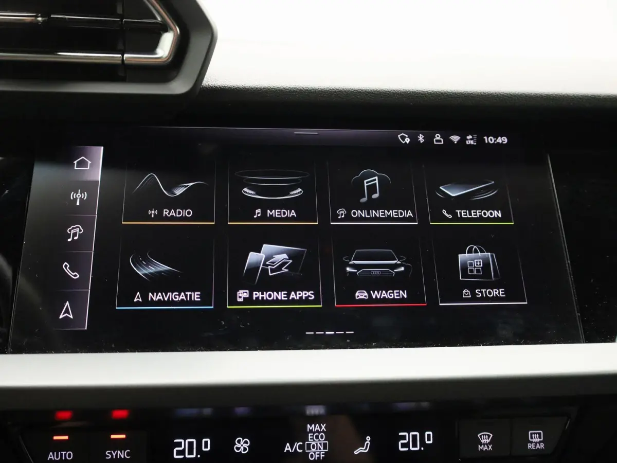 40 TFSI e S edition l Demo l Cruise control l Navigatie l Stoelverwarming l Airco l Elektr. instel. bestuurd.stoel l Ledkoplampen l Apple Carplay / Android Auto l 19" lichtmetalen wielen
