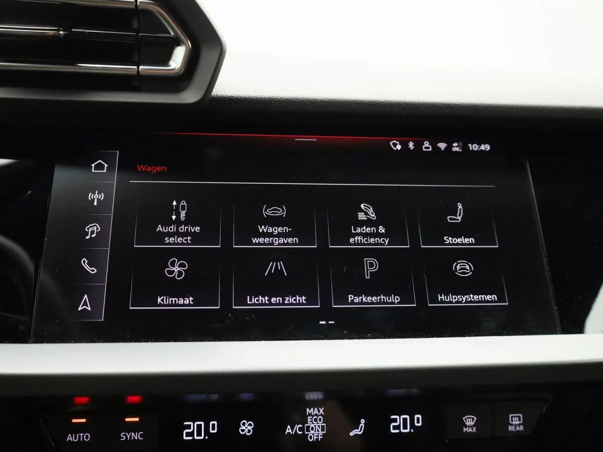 40 TFSI e S edition l Demo l Cruise control l Navigatie l Stoelverwarming l Airco l Elektr. instel. bestuurd.stoel l Ledkoplampen l Apple Carplay / Android Auto l 19" lichtmetalen wielen