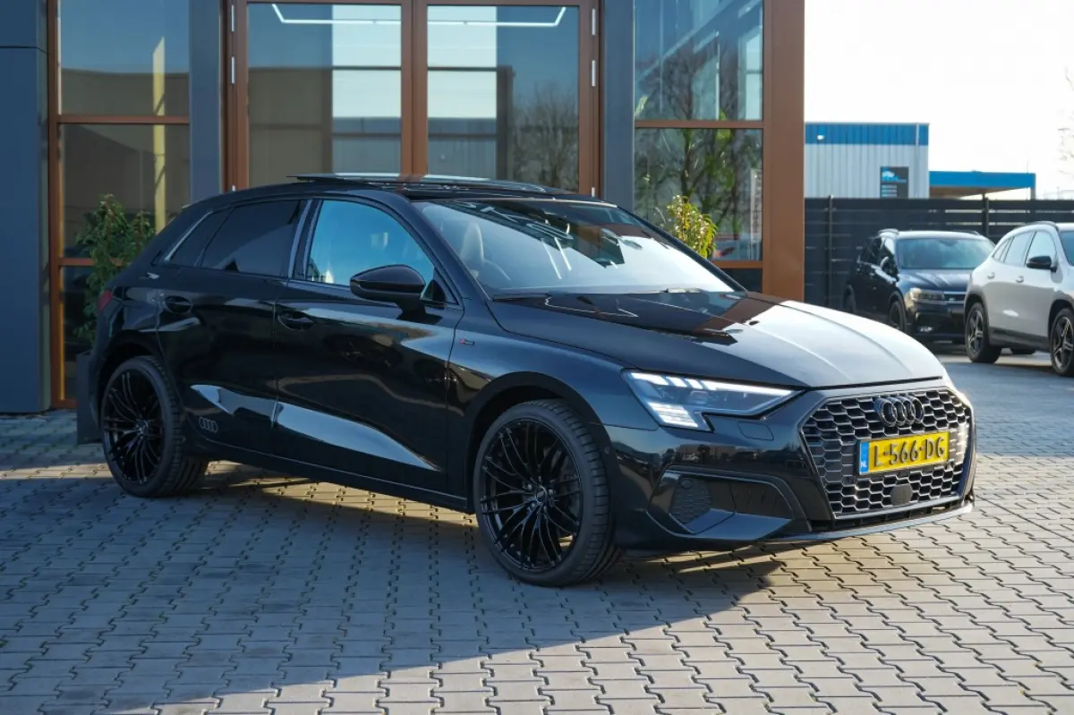 35 TFSI edition one | S-line | Pano | Adap. Cruise | Matrix