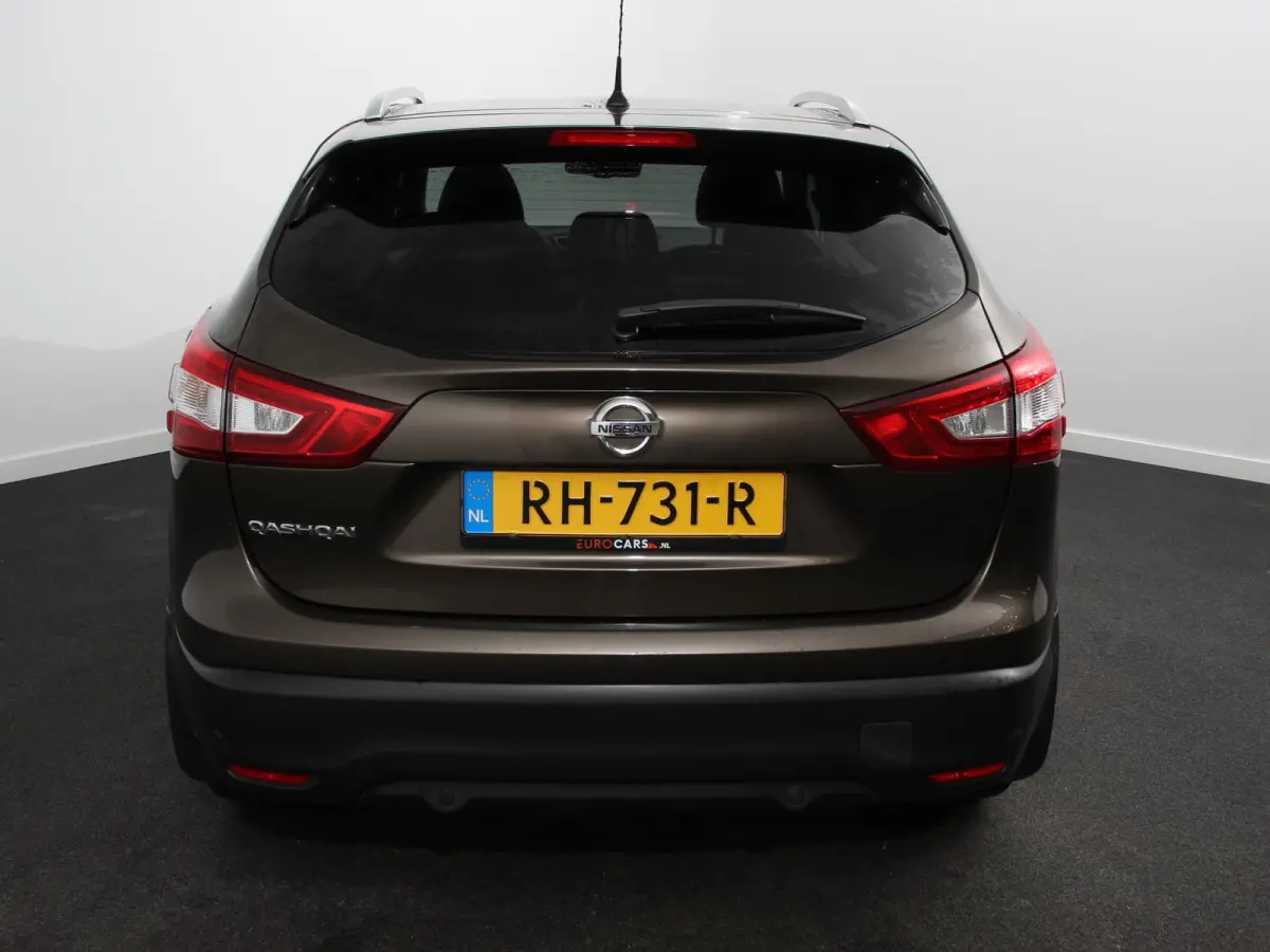 1.2 Tekna Airco Cruise control LED Parkeersensoren Camera Radio Lichtmetalen velgen Verwarmde voorstoelen Panorama dak Trekhaak Afneembaar APK 9-7-2027!