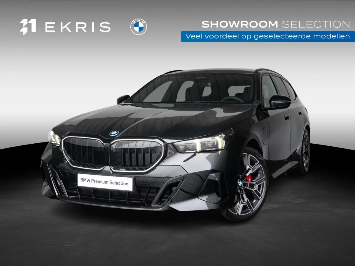 530e xDrive SoH 100% | M Sportpakket Pro | Innovation Pack | Stoelventilatie | Stuurwielrand verwarmd | Comfort Access | Panoramadak | Harman-Kardon | Trekhaak