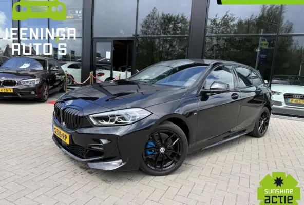 118i M Sport Edition|Leer|Pano|Camera|AfnTrekhaak|AppleCarPlay