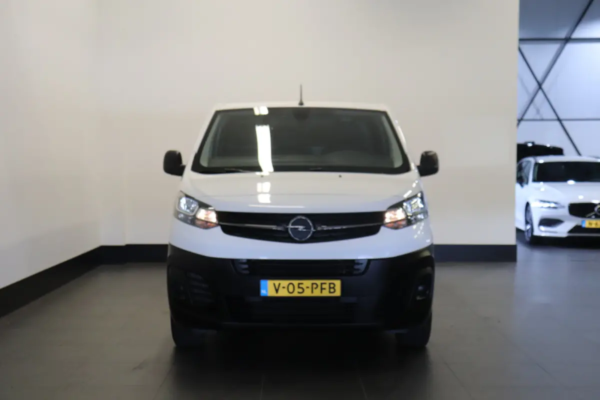 2.0 CDTI 122PK L3 EURO 6 - Airco - Navi - Cruise - €13.950,- Excl.